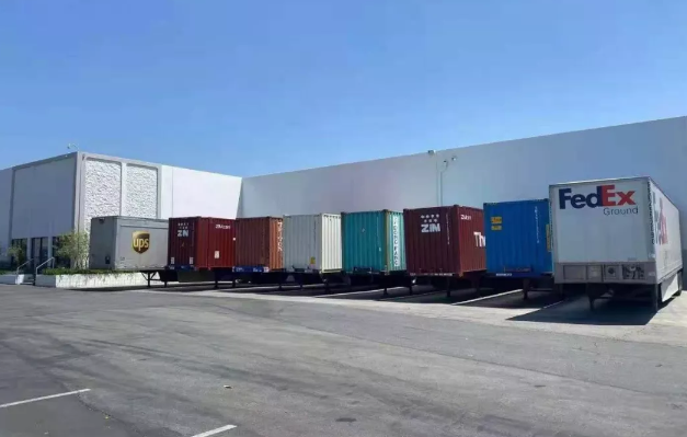 海外倉一件代發優勢賬號：FedEx、Amazon